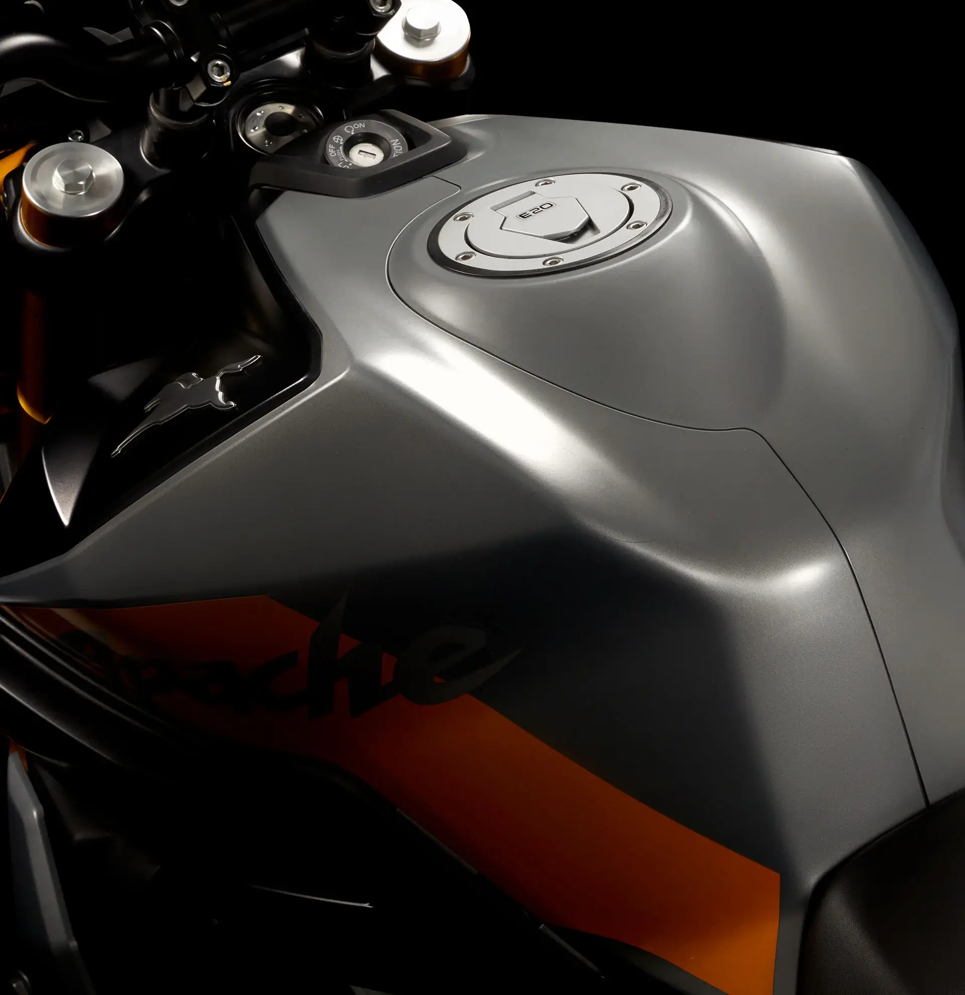 Apache RTR 310 5