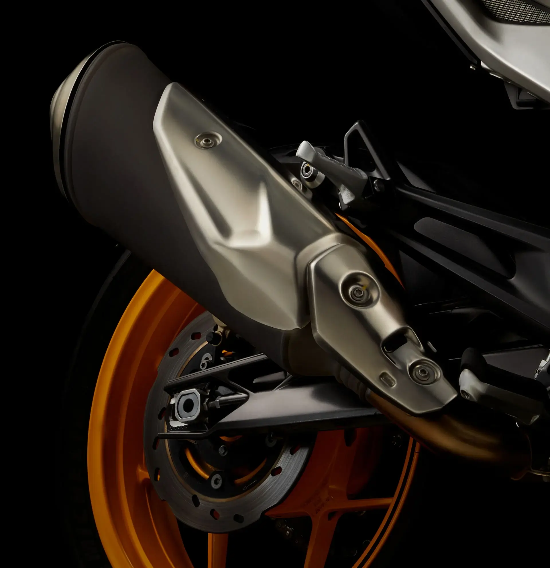 Apache RTR 310 7